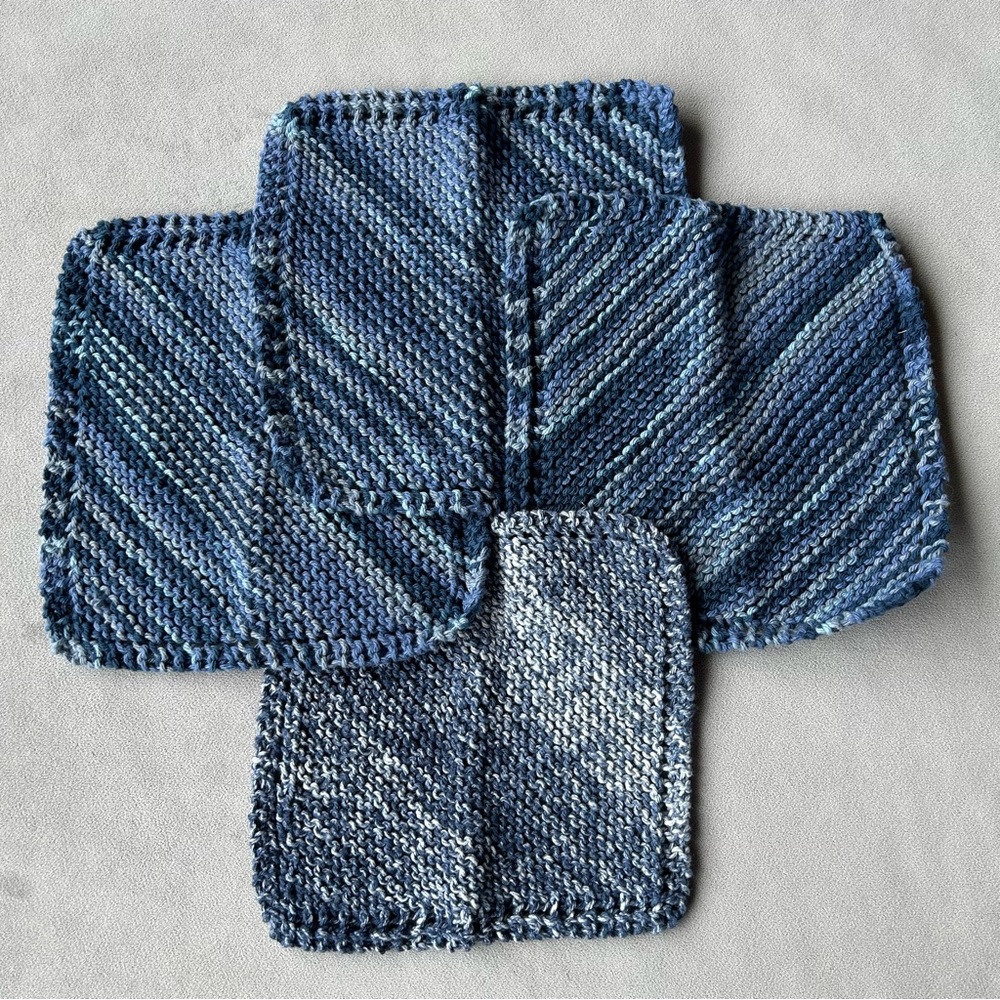 Set of 4 ~ Hand Knit Dishcloths 🇨🇦 ~ Brand New! Shop Local